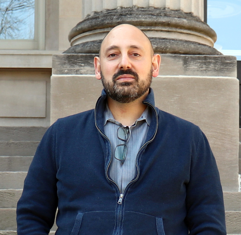 Profile of Ari Ariel