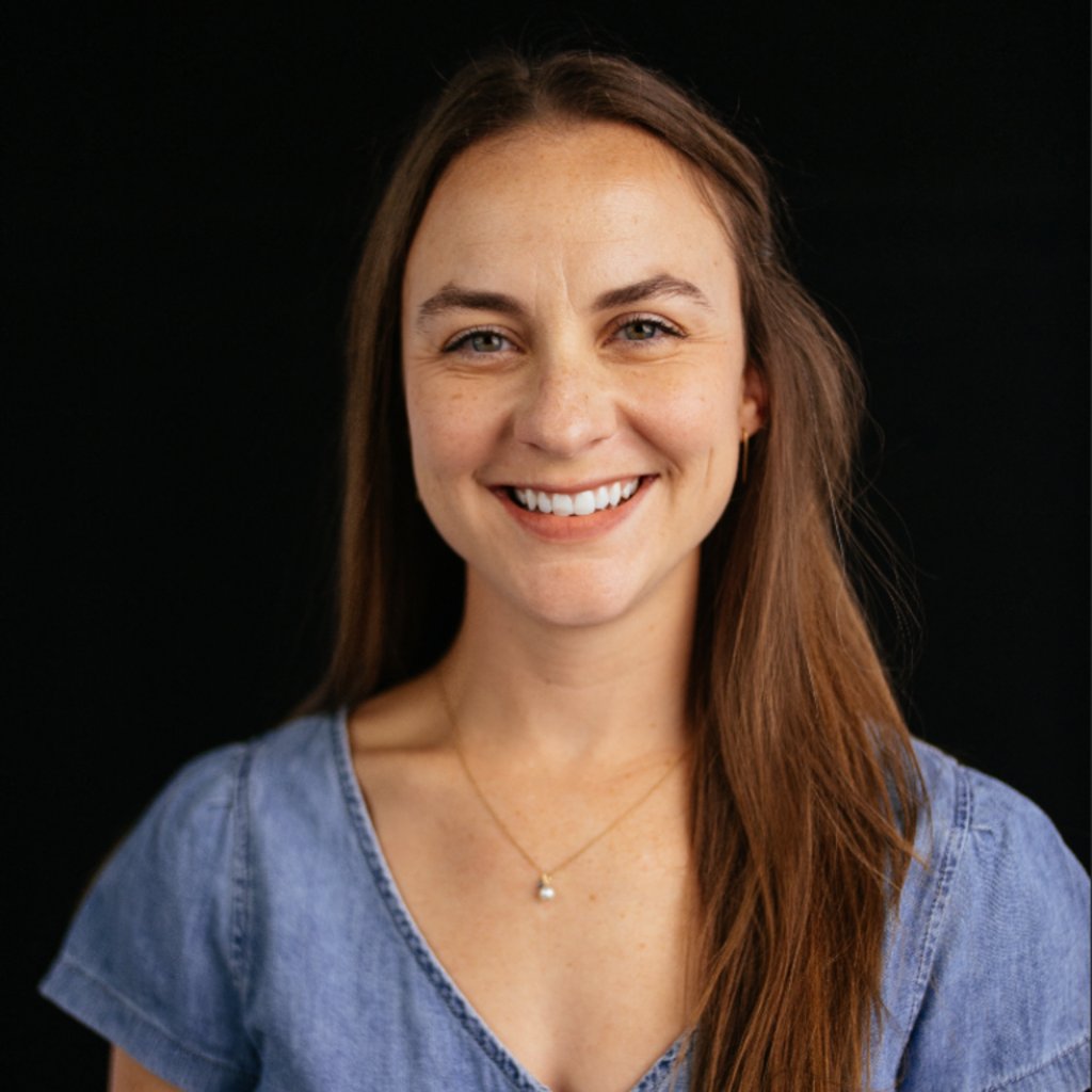 Portrait of Andrea Avey
