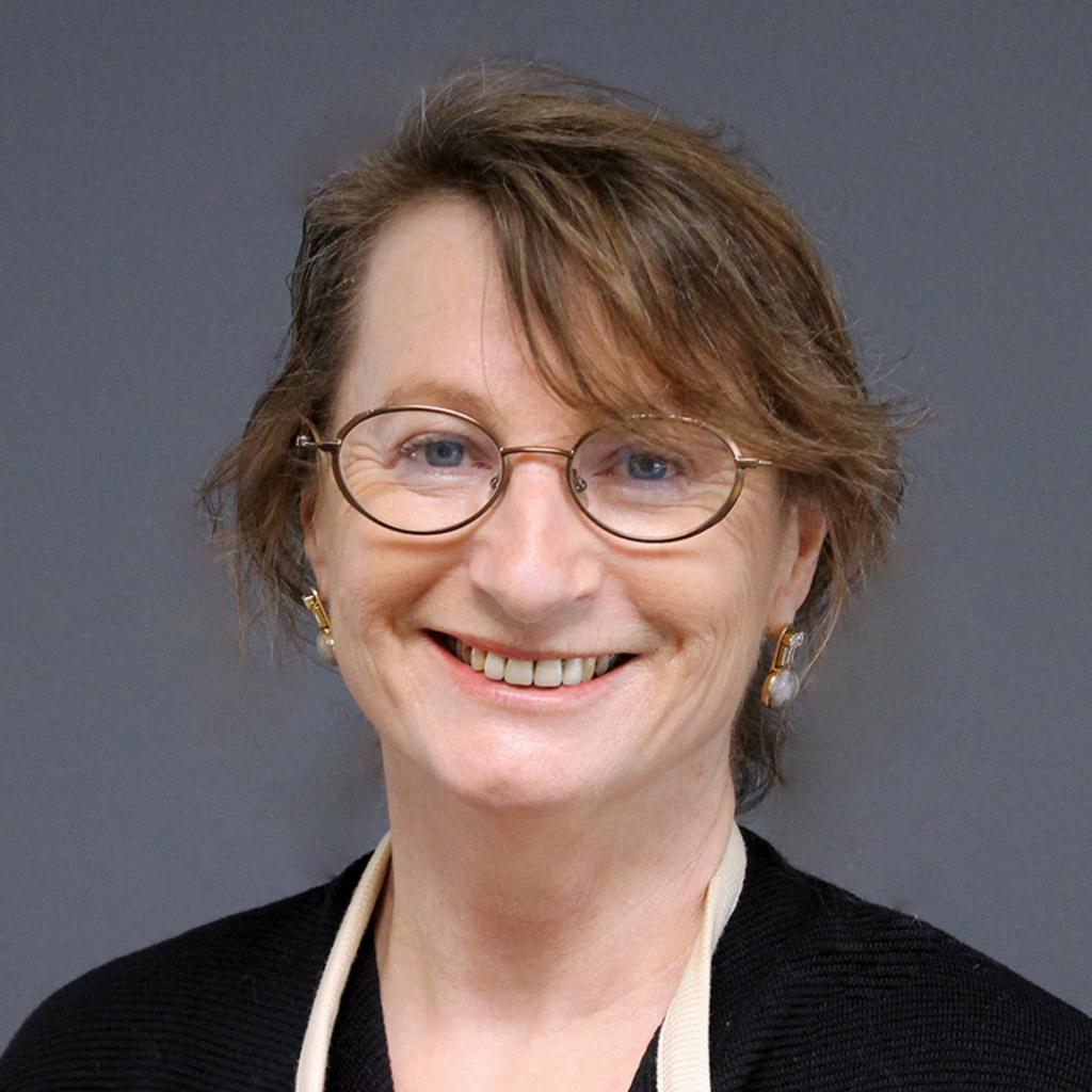 Potrait of Waltraud Maierhofer
